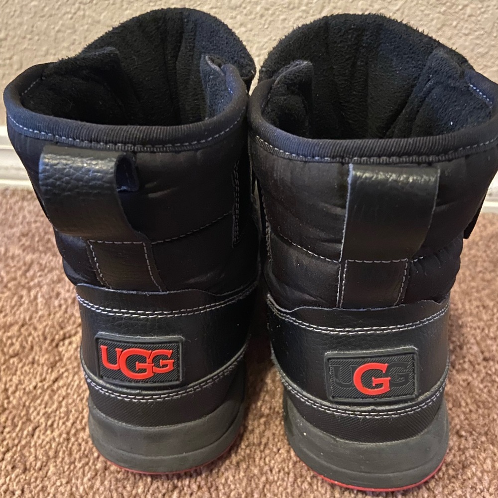 Boy’s Ugg Brand Black Boots, 4